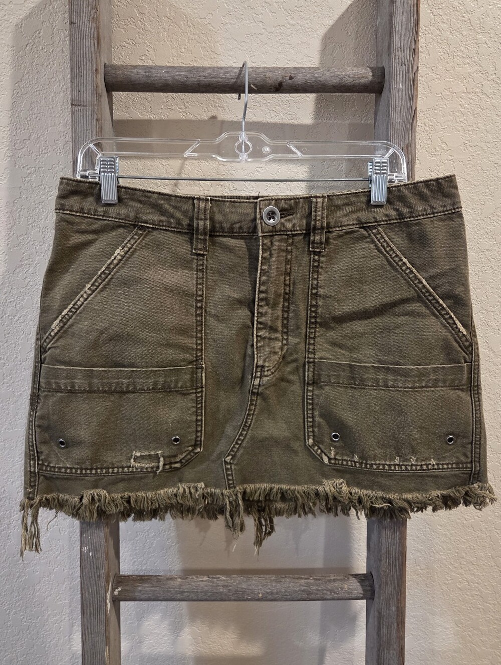 Free People Women's Olive Green Frayed-Hem Utility Mini Skirt - Size 30